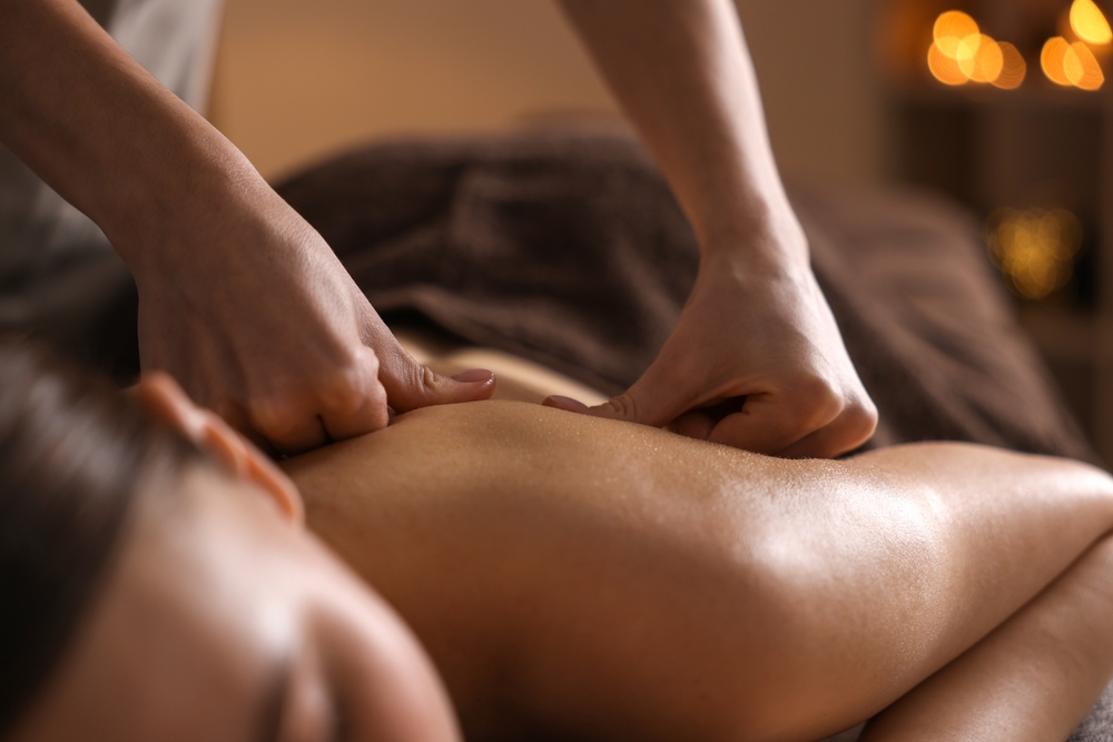 woman receiving rmt treatment in north vancouver
